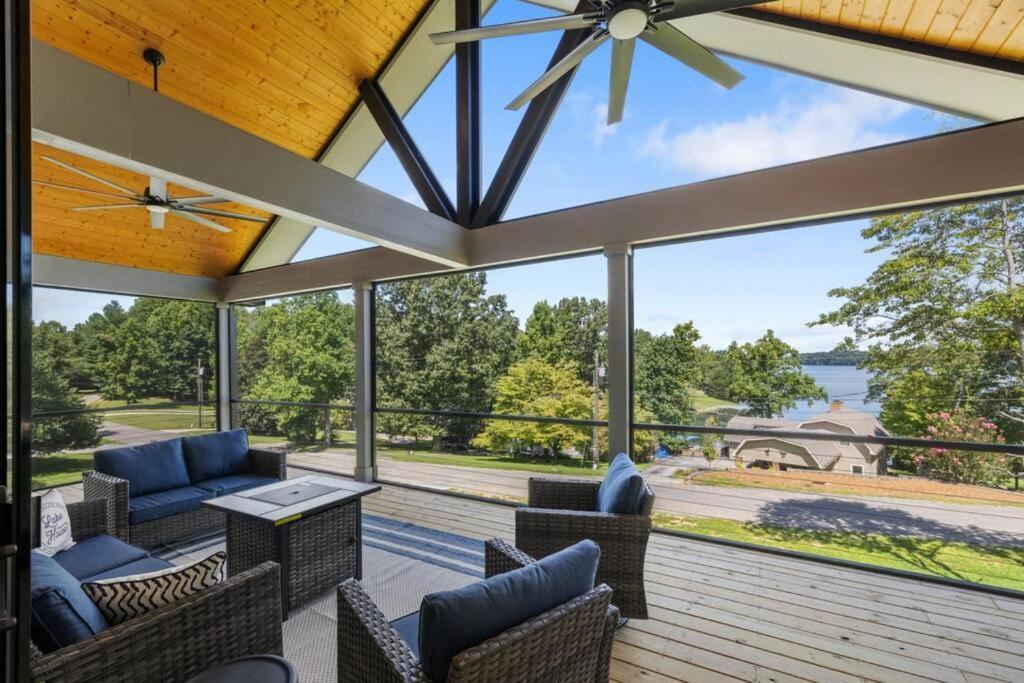 New Home, Dock, Kayaks, Game Room, Water Views Winchester エクステリア 写真